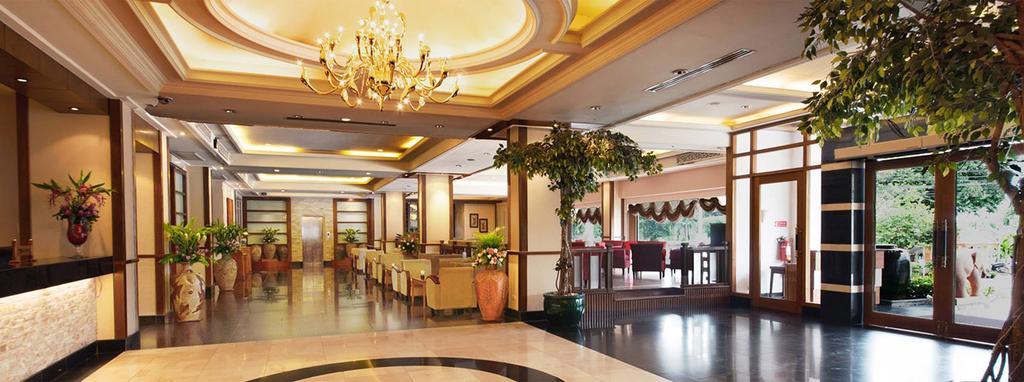 Chakungrao Riverview Hotel Kamphaeng Phet Exterior photo